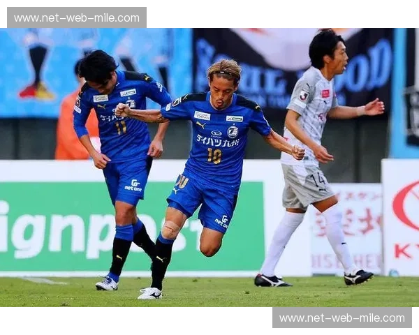 赞岐vs大分三神：一场关乎荣耀与梦想的绿茵对决